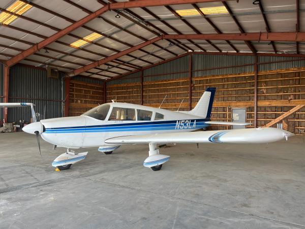 1973 Piper Cherokee PA-28-235 Photo 2
